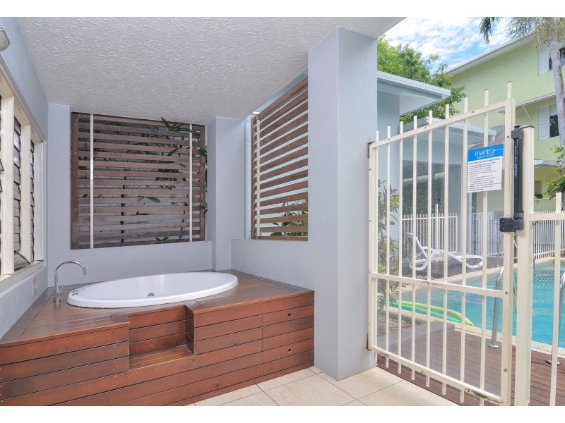 2 Mantra Aqueous/3-5 Davidson Street, Port Douglas QLD 4877