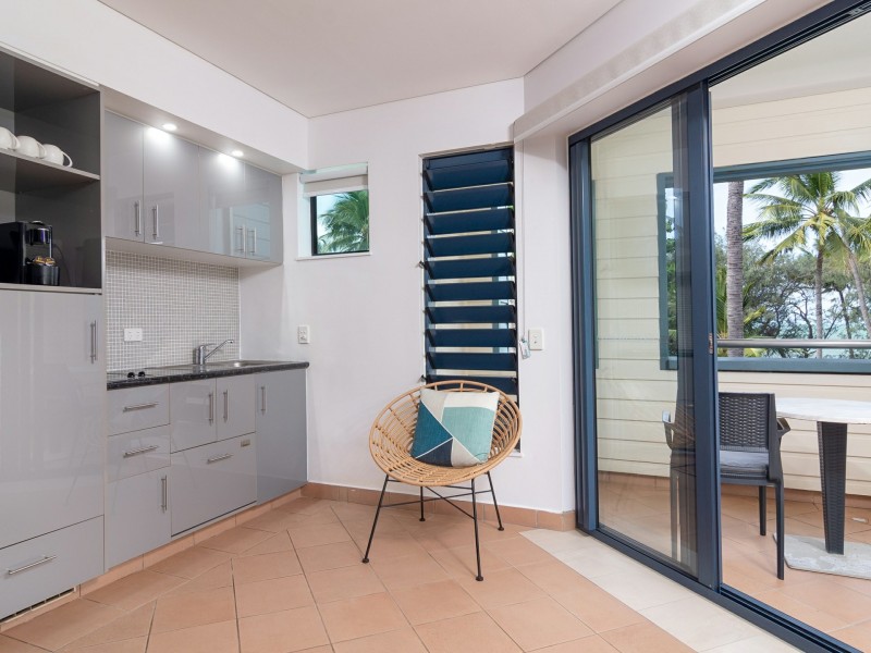 33 Peninsula/9-13 Esplanade, Port Douglas QLD 4877