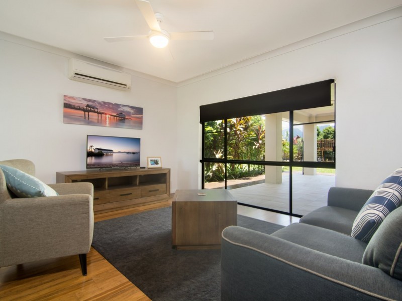 1 Julaji Close, Cooya Beach QLD 4873