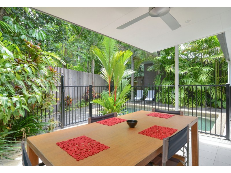 2 Oasis/4-8 Morning Close, Port Douglas QLD 4877