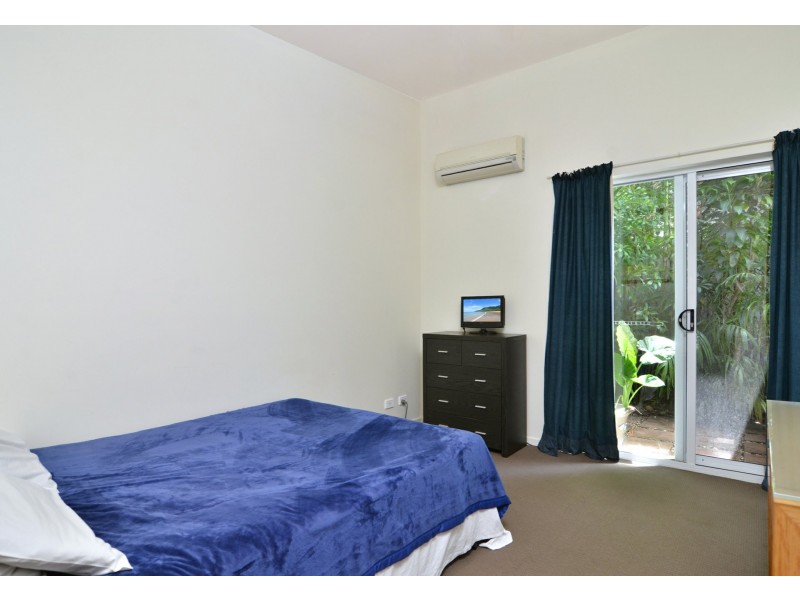 2 Oasis/4-8 Morning Close, Port Douglas QLD 4877