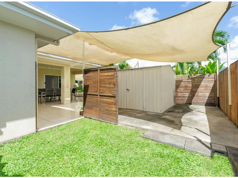 21 Riflebird Crescent, Mossman QLD 4873