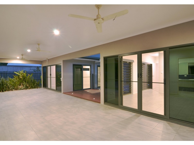 59 Milman Drive, Port Douglas QLD 4877