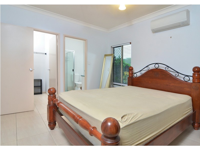 4 Riflebird Crescent, Mossman QLD 4873