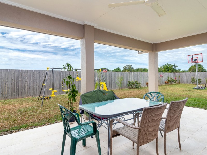 33 Bayil Drive, Cooya Beach QLD 4873