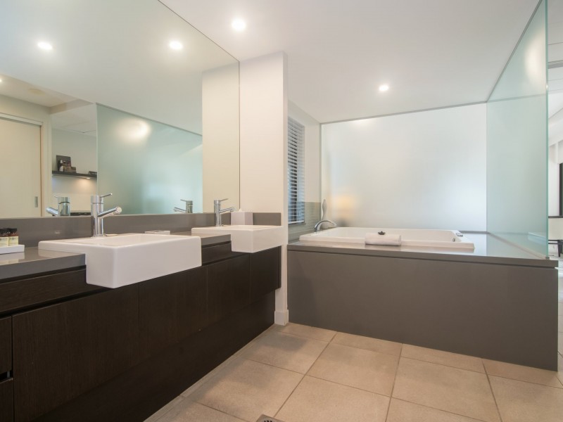 148 & 149 Sea Temple/22 Mitre Street, Port Douglas QLD 4877