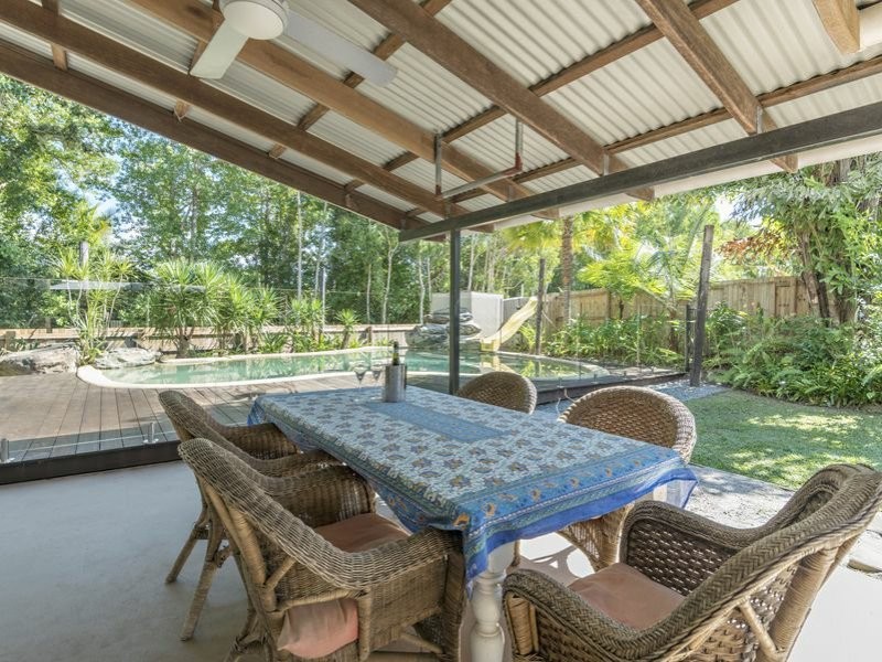 15 Cooya Beach Road, Cooya Beach QLD 4873