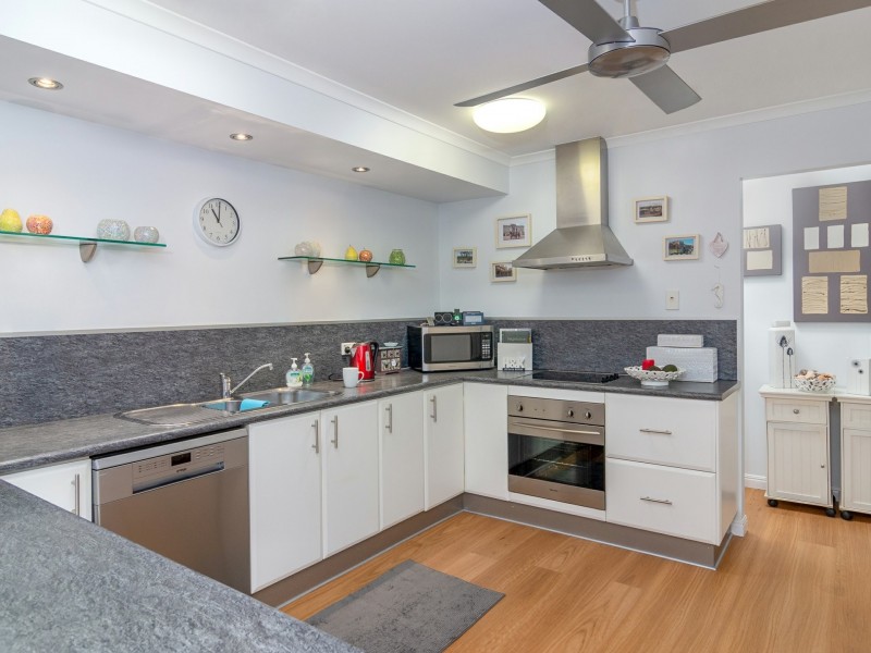 25 Fronds/33 Nautilus Street, Port Douglas QLD 4877