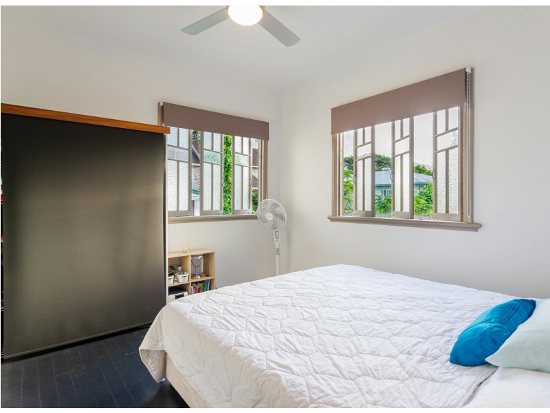 8 Mossman Street, Mossman QLD 4873