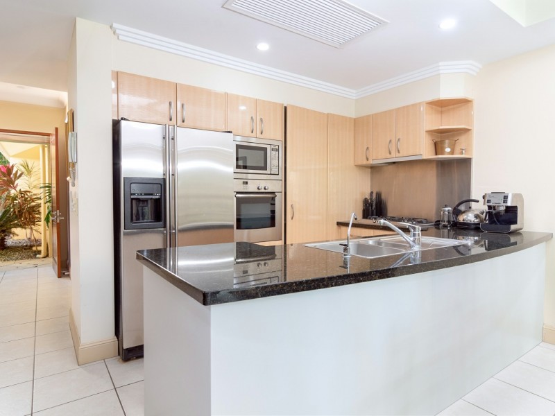 37 Paradise Links/24 – 70 Nautilus Street, Port Douglas QLD 4877