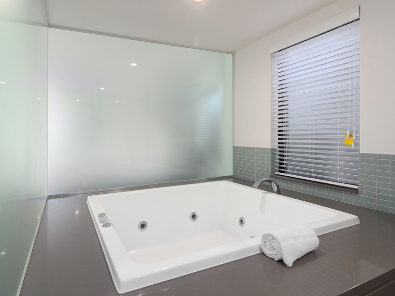 144 & 145 Sea Temple/22 Mitre Street, Port Douglas QLD 4877