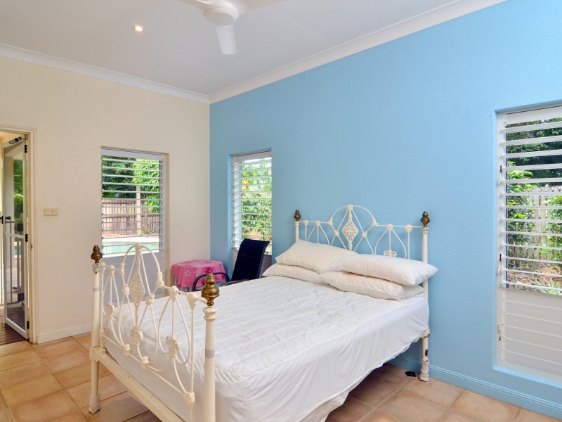 5 Seabrook Avenue, Port Douglas QLD 4877