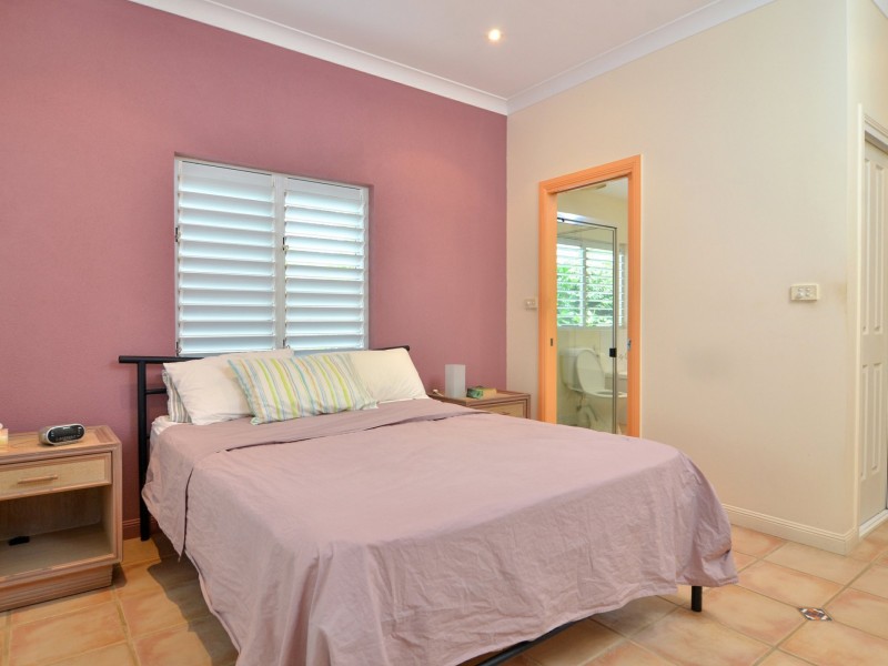 5 Seabrook Avenue, Port Douglas QLD 4877