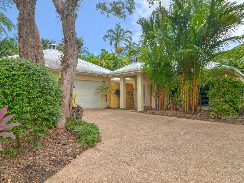 5 Seabrook Avenue, Port Douglas QLD 4877