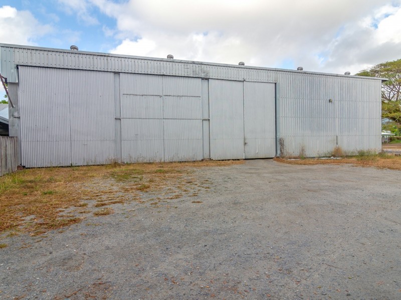 2-6 Foxton Avenue, Mossman QLD 4873