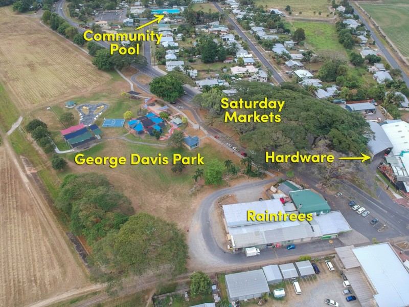 2-6 Foxton Avenue, Mossman QLD 4873