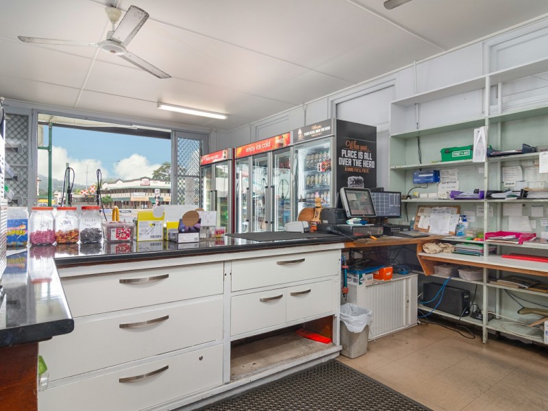 2-6 Foxton Avenue, Mossman QLD 4873