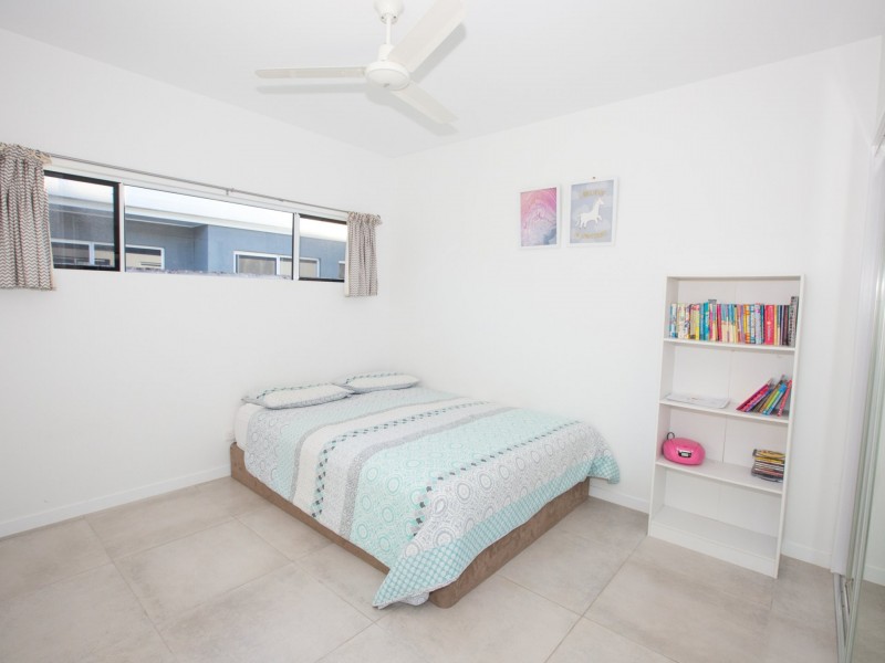 4 Julaji Close, Cooya Beach QLD 4873
