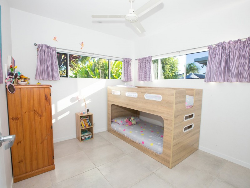 4 Julaji Close, Cooya Beach QLD 4873