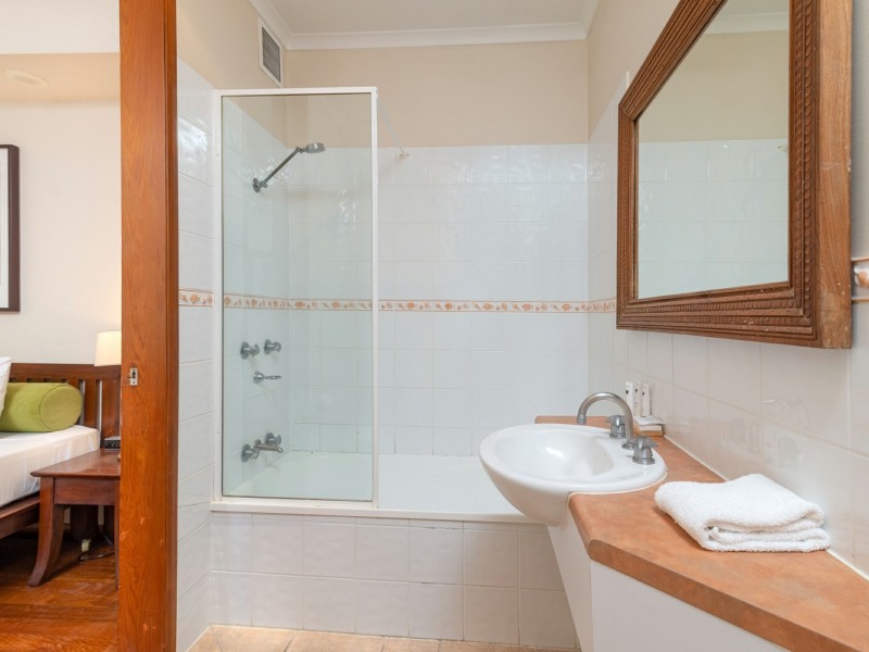 4 Hibiscus Gardens/18-20 Owen Street, Port Douglas QLD 4877