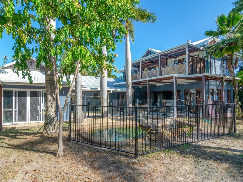9 Limpet Avenue, Port Douglas QLD 4877