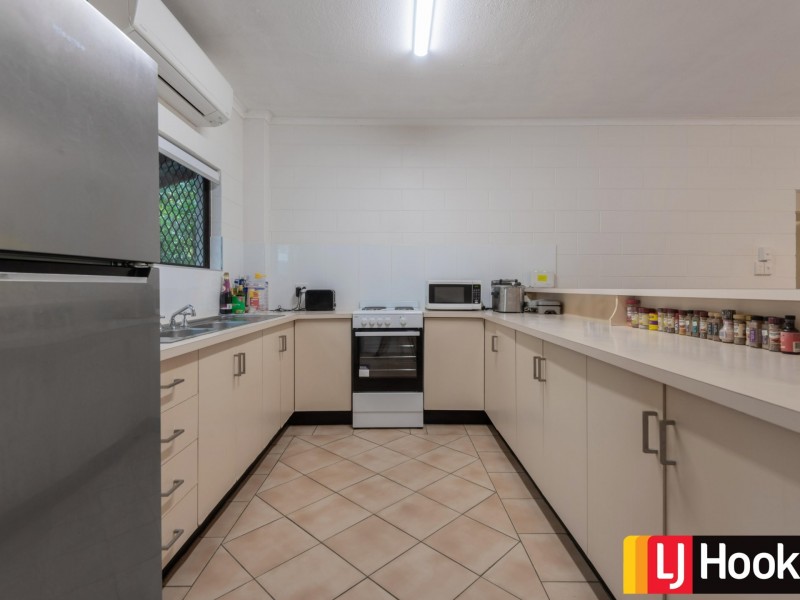 2/1 Blake Street, Port Douglas QLD 4877