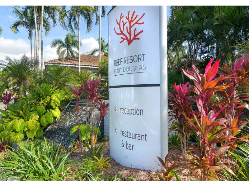 Villa 4/121-137 Port Douglas Road, Port Douglas QLD 4877