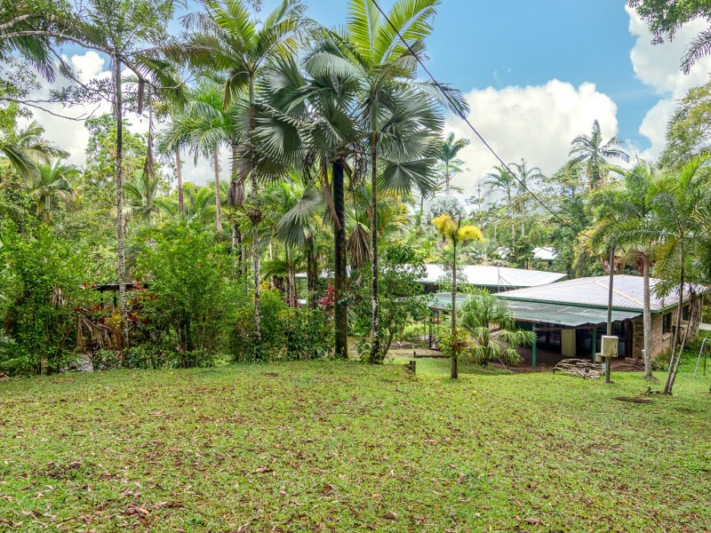 103 Kahana Road, Whyanbeel QLD 4873