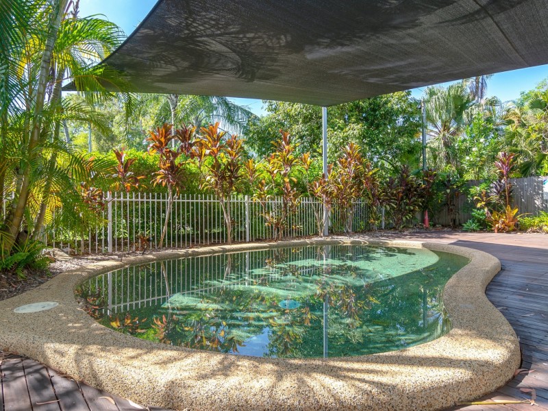 2/127 Davidson Street, Port Douglas QLD 4877