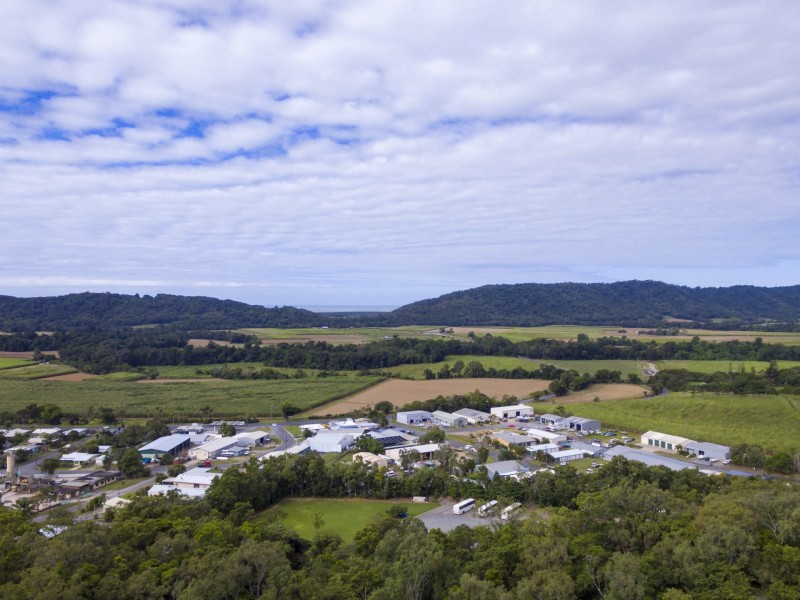 27 Sawmill Road, Mossman QLD 4873