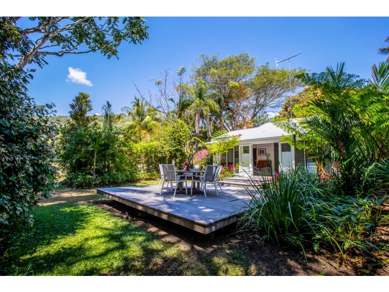 291 Mowbray River Road, Mowbray QLD 4877