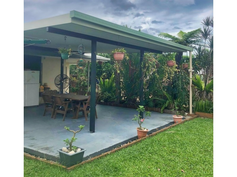 2 Dawal Close, Cooya Beach QLD 4873