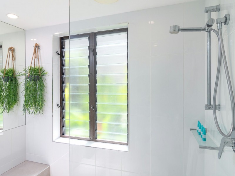 101 & 102 Sea Temple/22 Mitre Street, Port Douglas QLD 4877