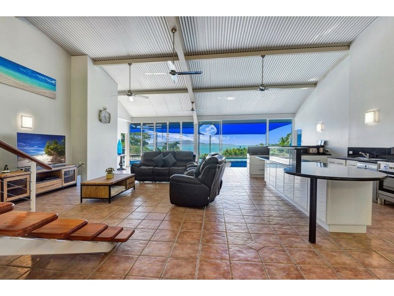 1297 Mossman Daintree Road, Rocky Point QLD 4873