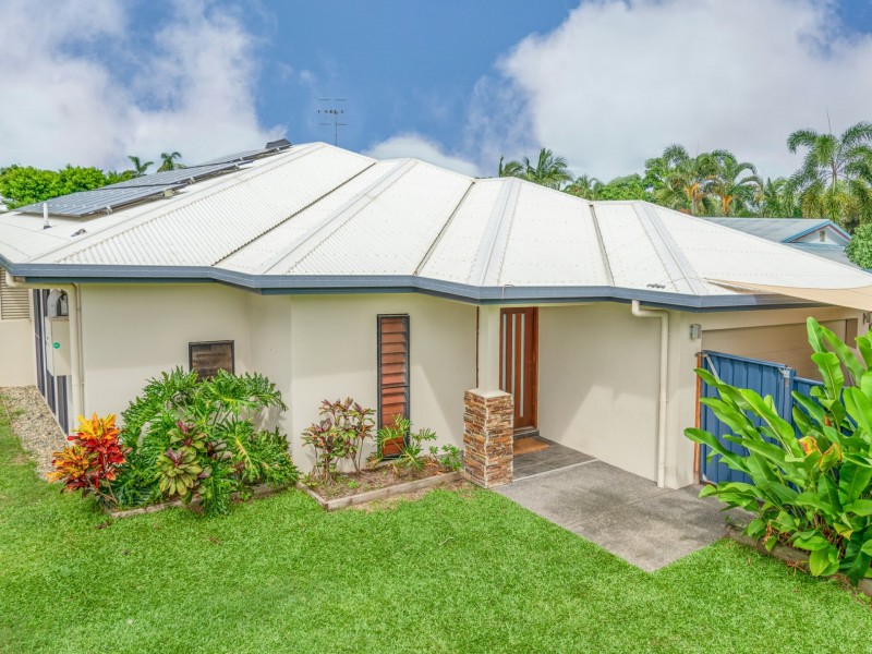 9 Shalom Close, Cooya Beach QLD 4873