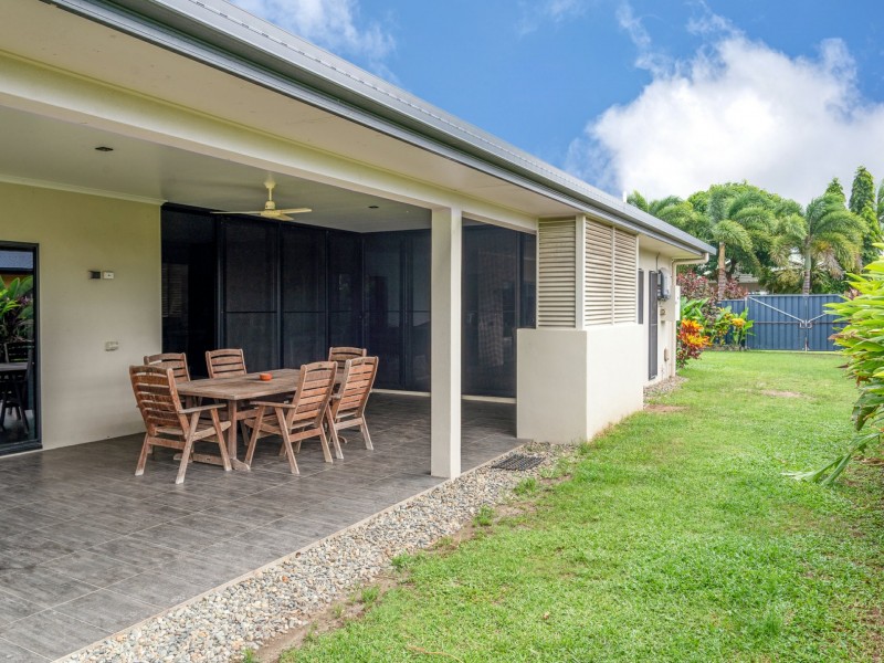 9 Shalom Close, Cooya Beach QLD 4873