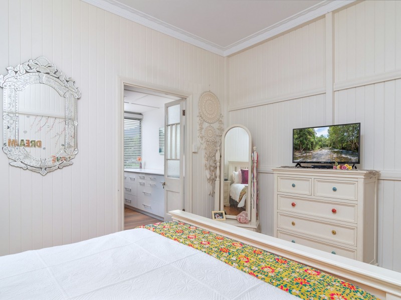 27 Jack Street, Mossman QLD 4873