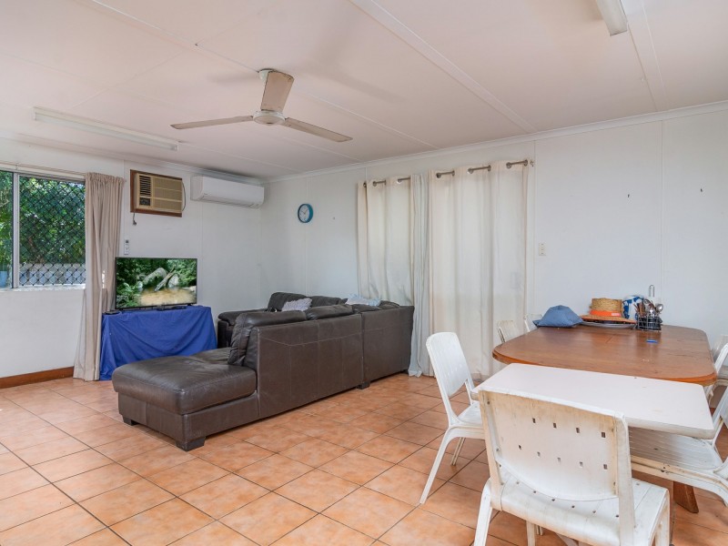 127 Alchera Drive, Mossman QLD 4873