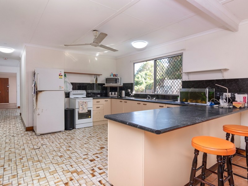 127 Alchera Drive, Mossman QLD 4873