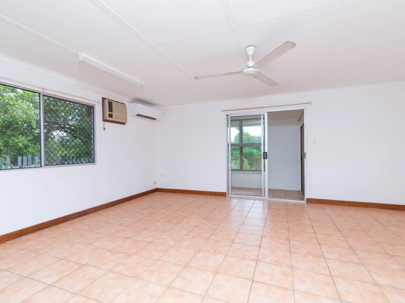 127 Alchera Drive, Mossman QLD 4873