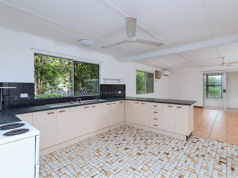 127 Alchera Drive, Mossman QLD 4873