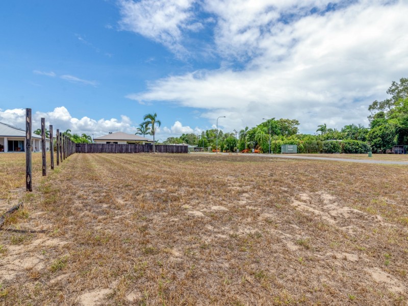 1 Roy Close, Wonga Beach QLD 4873