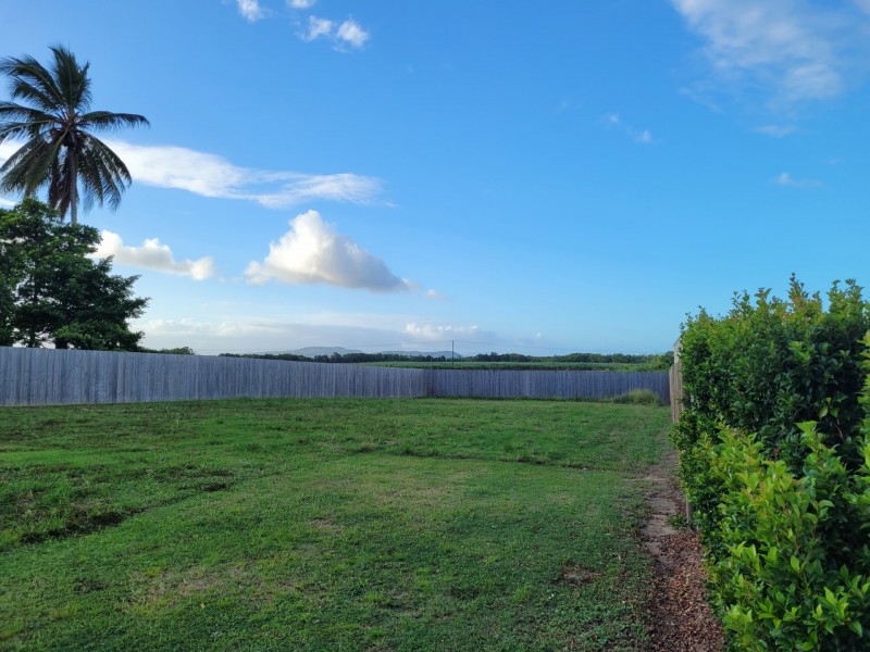 73 Cooya Beach Road, Cooya Beach QLD 4873