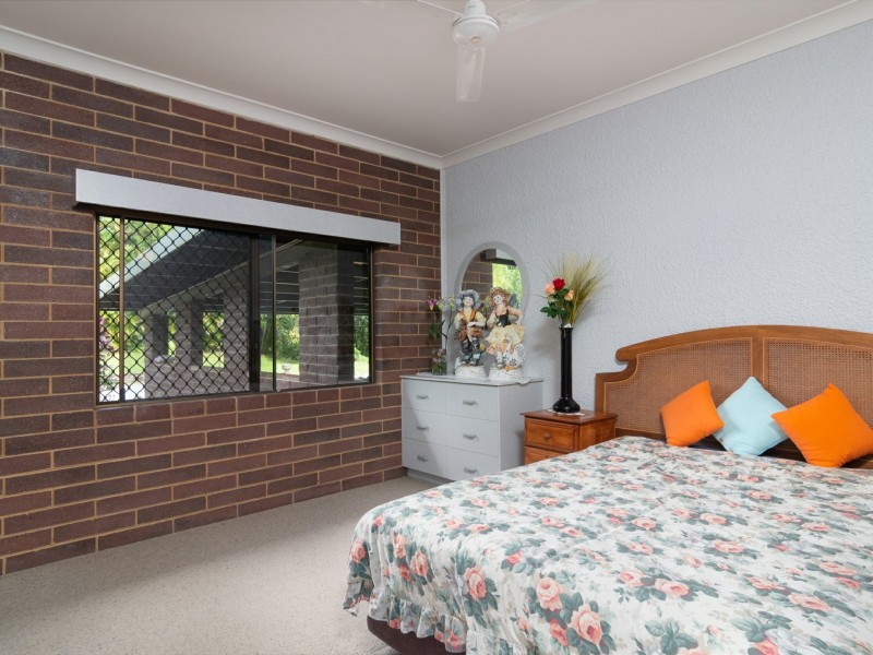 214 Mossman Mount Molloy Road, Shannonvale QLD 4873