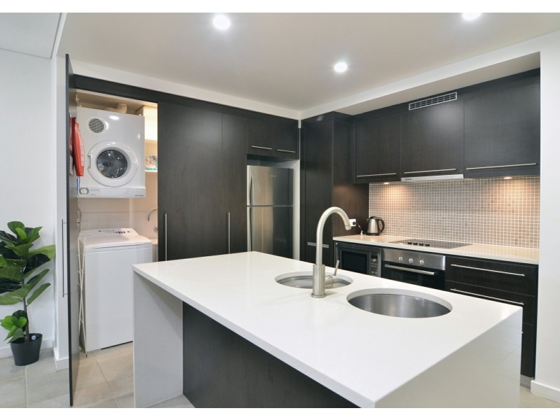 201 & 202 Sea Temple/22 Mitre Street, Port Douglas QLD 4877