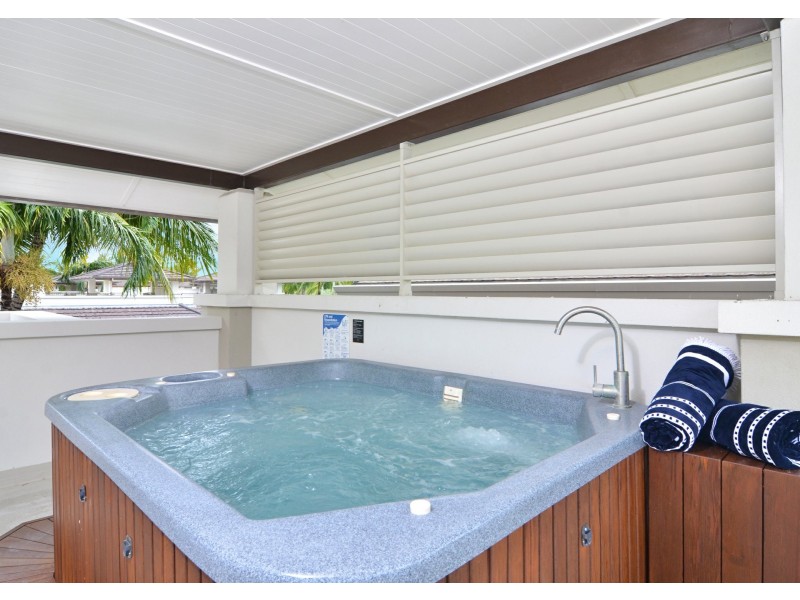 201 & 202 Sea Temple/22 Mitre Street, Port Douglas QLD 4877