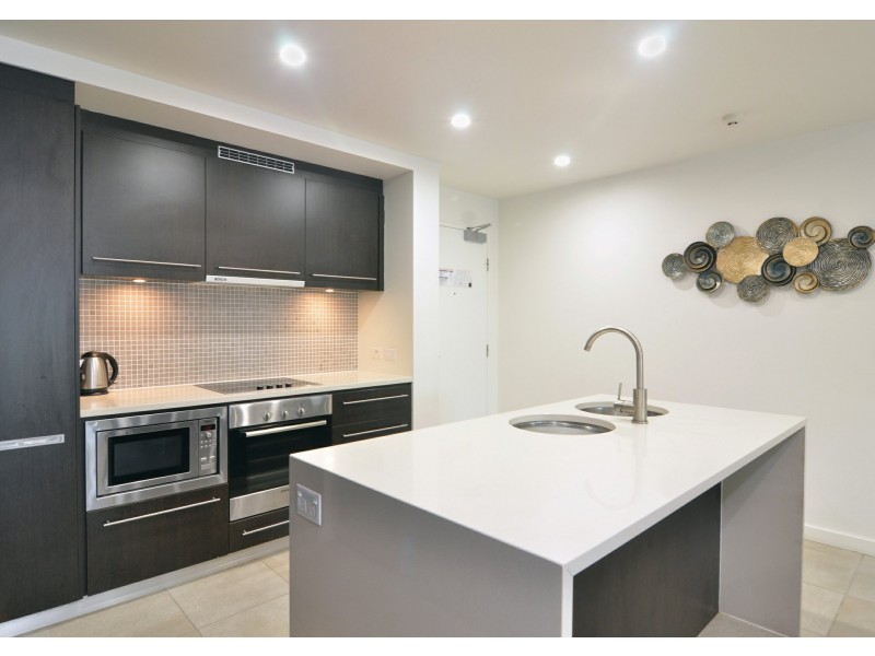 201 & 202 Sea Temple/22 Mitre Street, Port Douglas QLD 4877