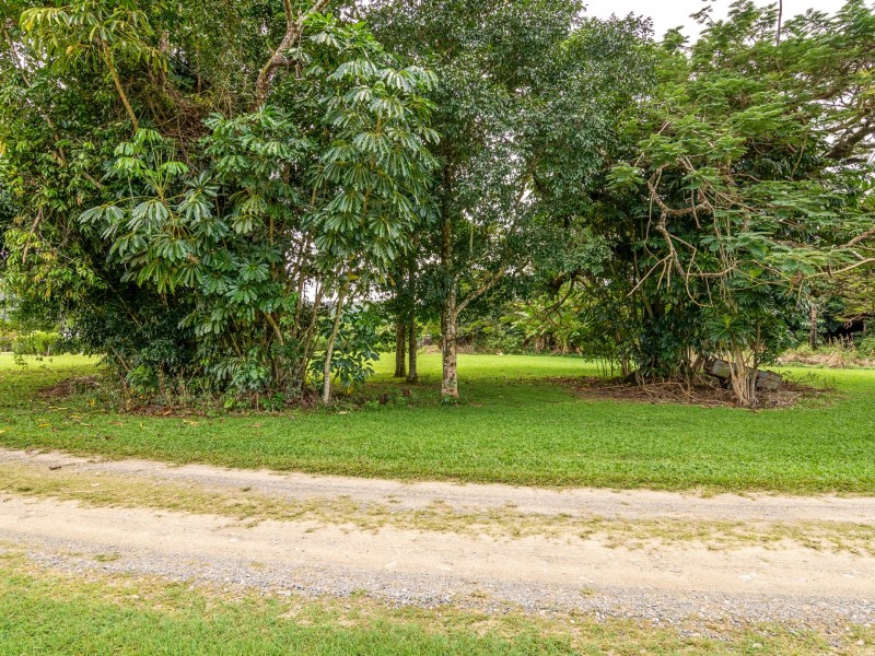 15-17 Daly Street, Daintree QLD 4873