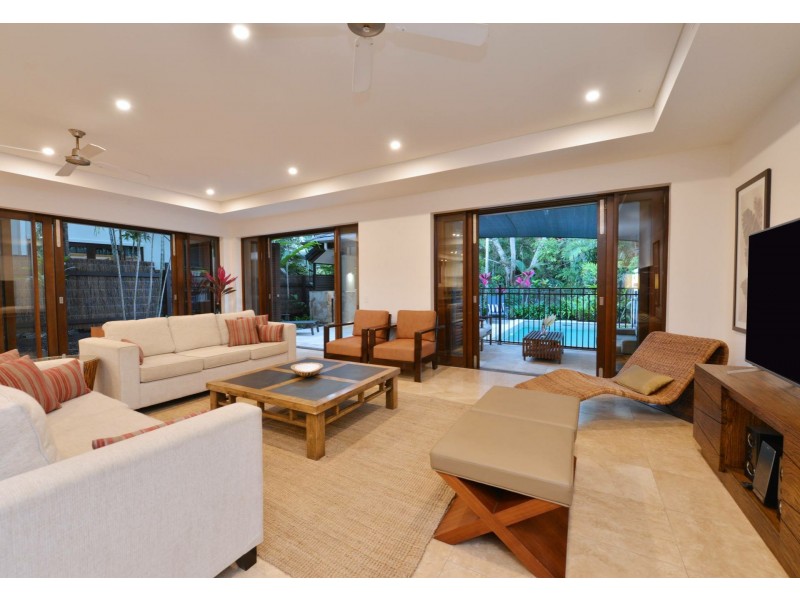 315 Sea Temple/22 Mitre Street, Port Douglas QLD 4877