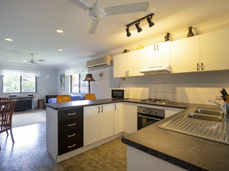 12 Forest Glen Drive, Mossman QLD 4873